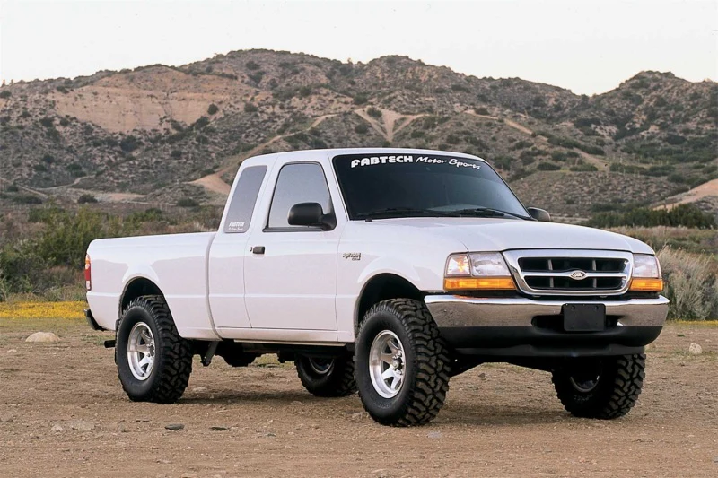 Fabtech 98-08 Ford Ranger 2WD 3.0L/4 Cyl w/Coil Spring Front Suspension Coil Spring Kit - Image 2