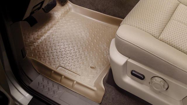 Husky Liners 88-00 GM Full Size Truck 3DR/Ext. Cab Classic Style 2nd Row Tan Floor Liners - Image 3