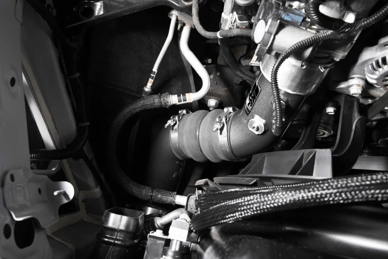 K&N 20-23 Chevrolet Silverado 2500/3500 V8-6.6L Diesel Charge Pipe Kit - Image 3