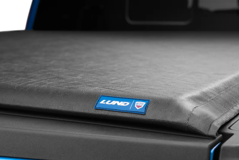 Lund 07-17 Chevy Silverado 1500 (5.5ft. Bed) Genesis Roll Up Tonneau Cover - Black - Image 9