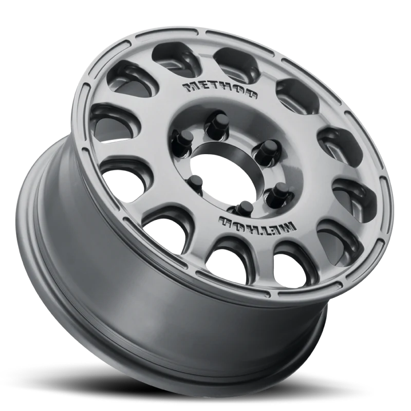 Method MR107 16x7 +45mm Offset 6x5.5 102mm CB Gloss Titanium Wheel - Image 3