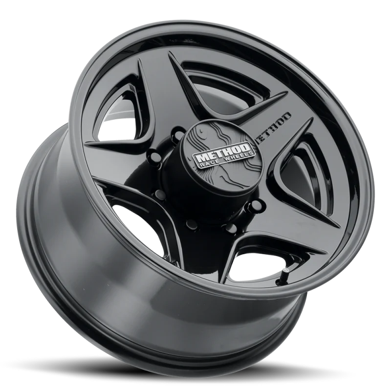 Method MR319 18x9 18mm Offset 8x6.5 BP 130.81mm CB Gloss Black Wheel - Image 2
