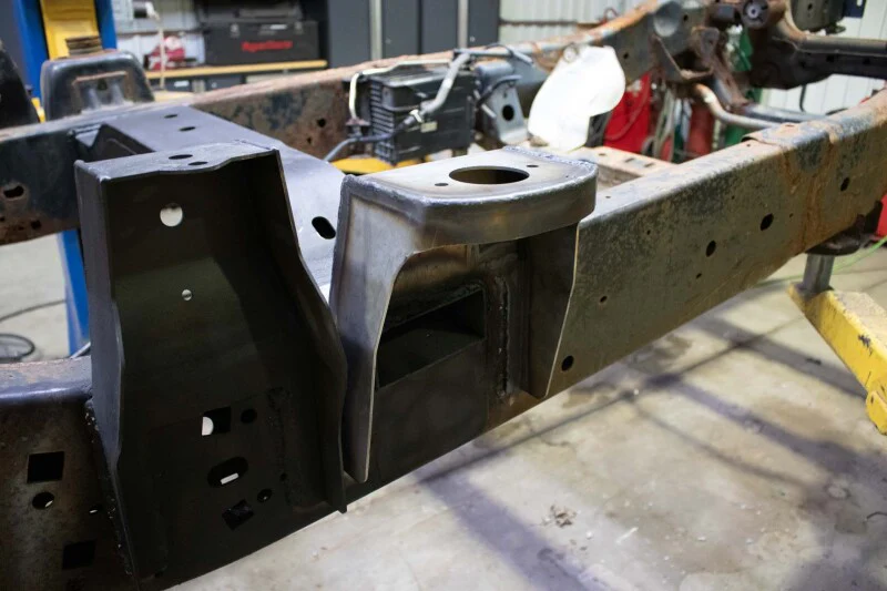 Rust Buster 09-14 Ford F150 Single Cab Rear Cab Mount - Image 4