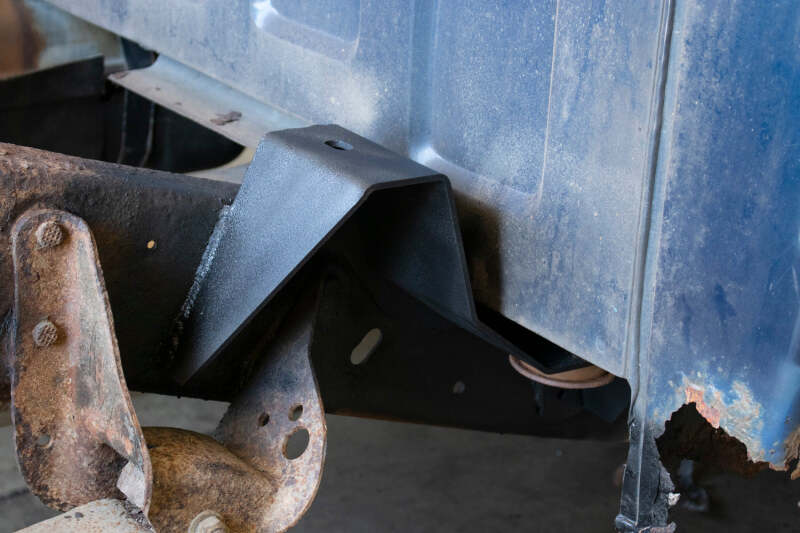 Rust Buster 1988-1998 Chevrolet & GMC C/K 1500 & 2500 Bed and Cab Mount Brackets - Left - Image 6