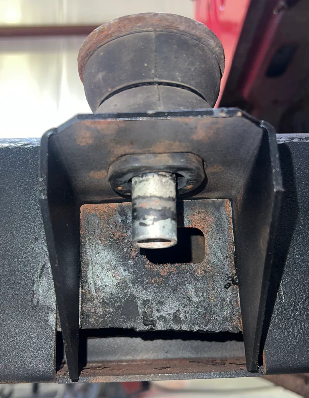 Rust Buster 2004-2012 Chevy Colorado & GMC Canyon Center Cab Body Mount - Image 9