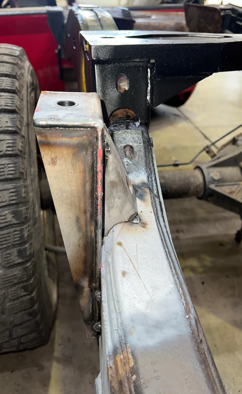 Rust Buster 2004-2012 Colorado Front Bed Mount - Left - Image 6