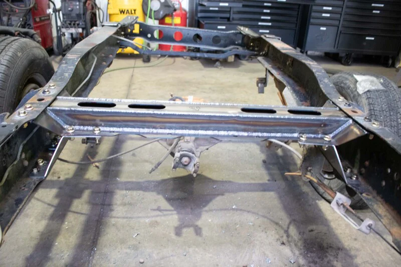 Rust Buster 81-87 Chevy C/K10 Center Frame Crossmember - Image 4