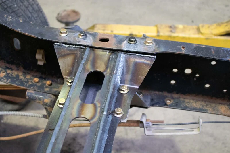 Rust Buster 81-87 Chevy C/K10 Center Frame Crossmember - Image 8