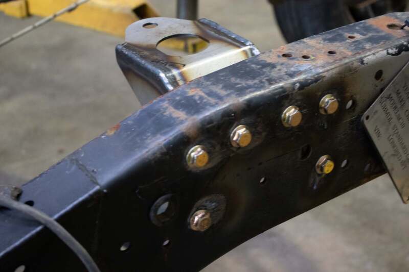 Rust Buster 81-87 Chevy C/K10 Rear Cab Mount - Image 2