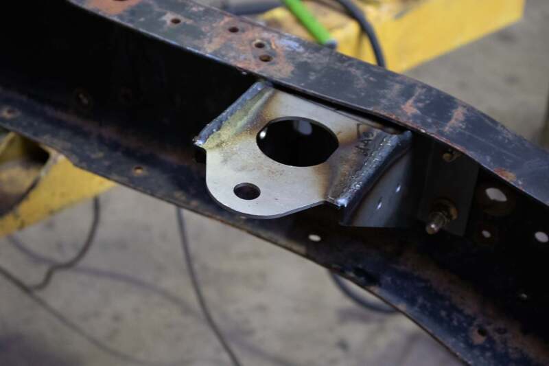 Rust Buster 81-87 Chevy C/K10 Rear Cab Mount - Image 5