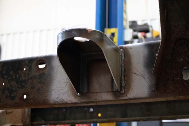 Rust Buster 97-04 Dodge Dakota Rear Cab Mount - Image 2