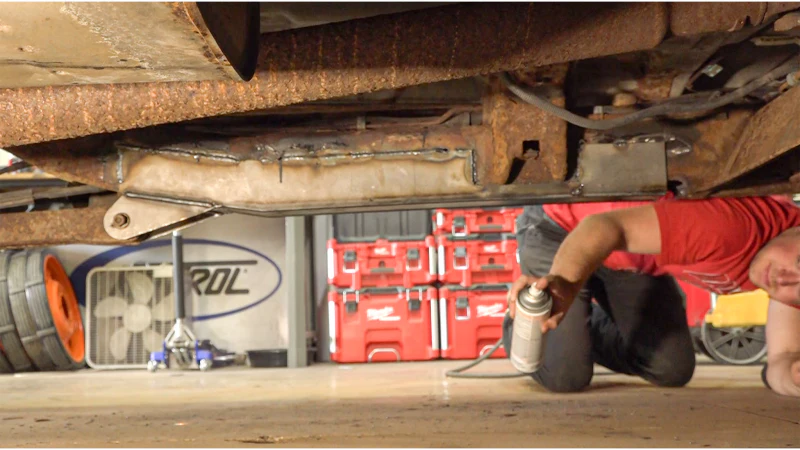 Rust Buster Avalanche/Suburban/Yukon Center Frame Repair Kit - Left - Image 4