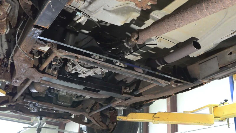 Rust Buster Avalanche/Suburban/Yukon Front Frame Support Crossmember - Image 2
