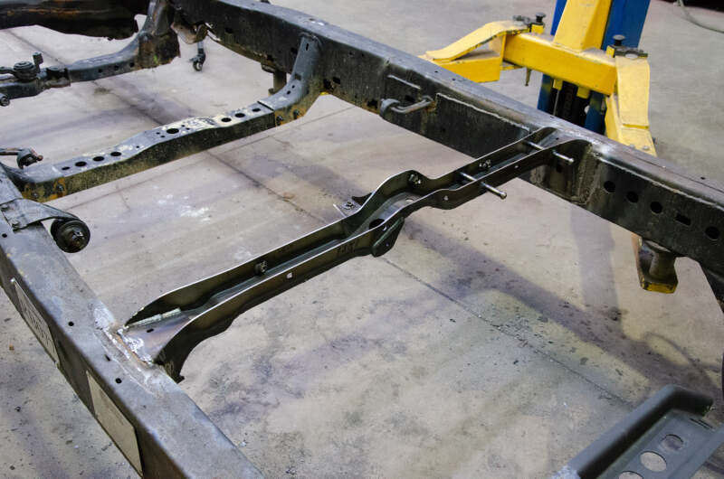 RustBuster 01-04 Toyota Sequoia Front Fuel Tank Crossmember - Image 4