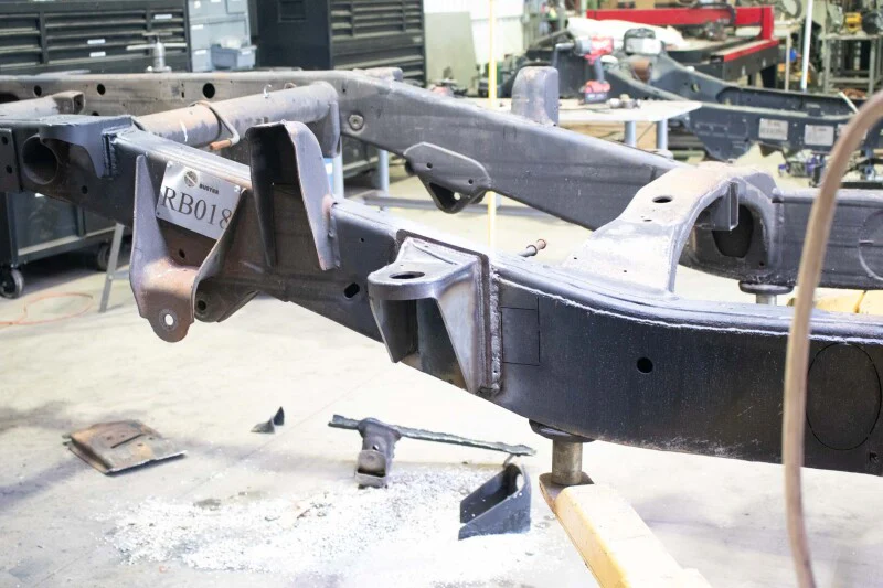Rustbuster 11-18 Chevy Silverado 2500HD/3500HD Rear Cab Mount - Right - Image 6