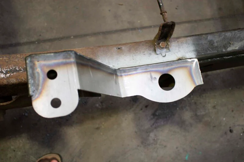 Rustbuster Cab And Bed Mount Left Side - Image 2