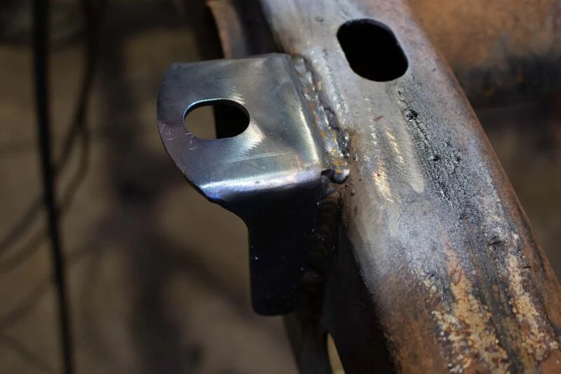 Rustbuster Center Bed Mount - Image 4