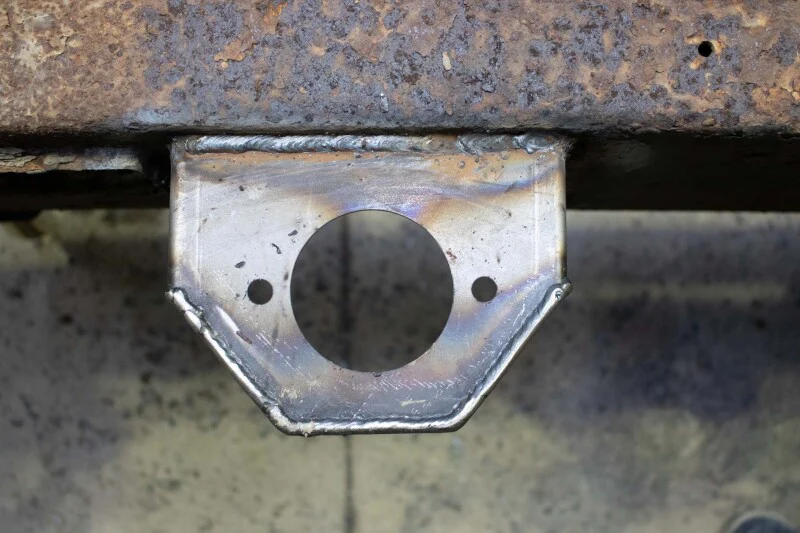 Rustbuster Center Cab Mount - Image 7