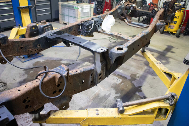 Rustbuster Forward Bed Mount - Image 4