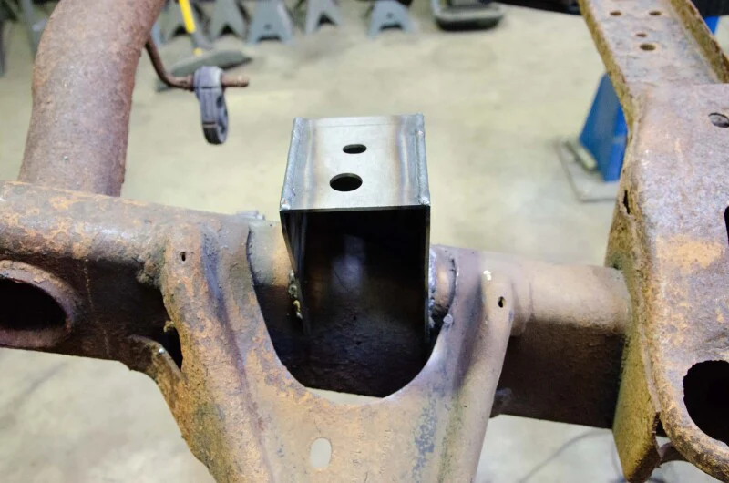 Rustbuster Front Bed Mount Right Side - Image 6