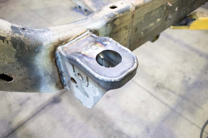 Rustbuster Front Cab Mount Left Side - Image 3