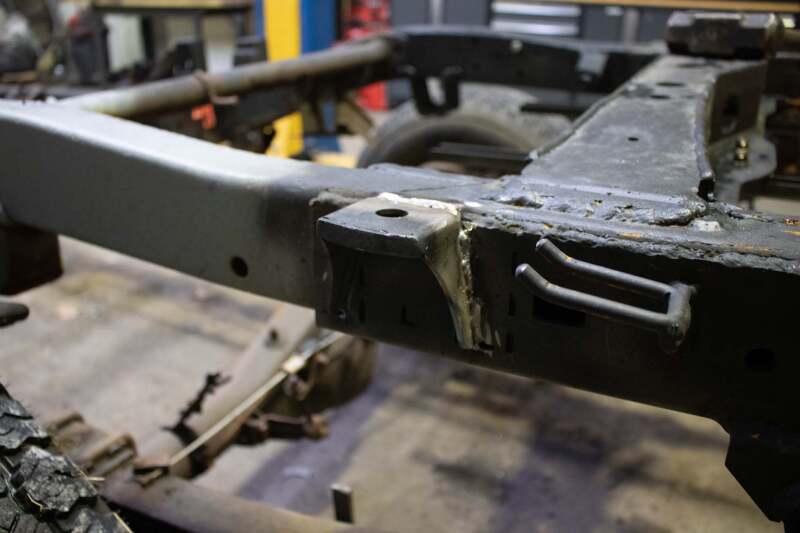 Rustbuster Rear Body/Bed Mount - Image 2