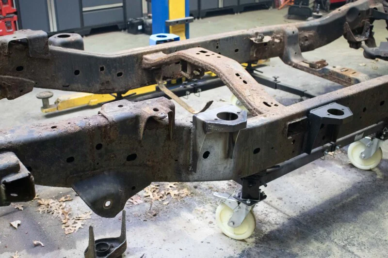Rustbuster Rear Cab Mount - Image 2