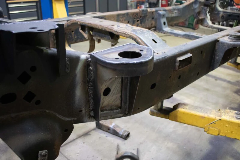 Rustbuster Rear Cab Mount Left Side - Image 9