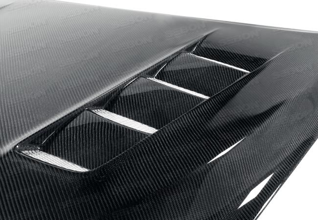 Seibon 08-09 Lexus IS-F (USE20L) TSII Style Carbon Fiber Hood - Image 2