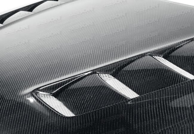 Seibon 08-09 Lexus IS-F (USE20L) TSII Style Carbon Fiber Hood - Image 8