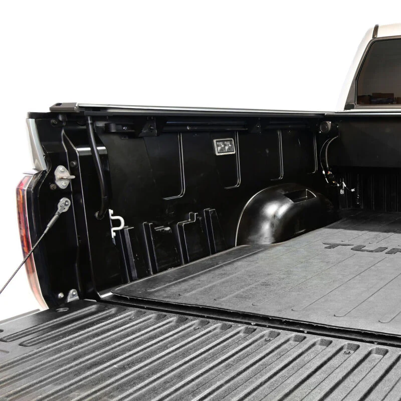 Westin 22-26 Toyota Tundra 5ft 5in. (66in.) Bed Electric Retractable Tonneau Cover - Black - Image 13